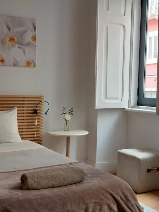 Apartment With Private Garden - Central Location Lisbon Exterior photo