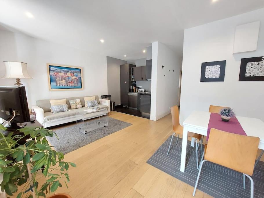Apartment With Private Garden - Central Location Lisbon Exterior photo
